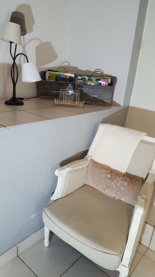 Au Calme Chez L'Habitant Foulayronnes エクステリア 写真