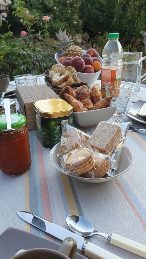Au Calme Chez L'Habitant Foulayronnes エクステリア 写真